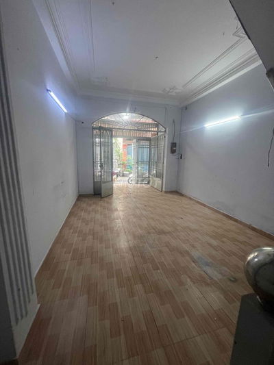CHO THUÊ NHÀ HXH 4X14M 2 LẦU 3PN 3WC 11TR
