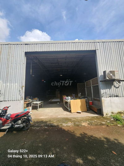 Xưởng cho thuê 270m2 tại đường thạnh lộc 41 quận 12