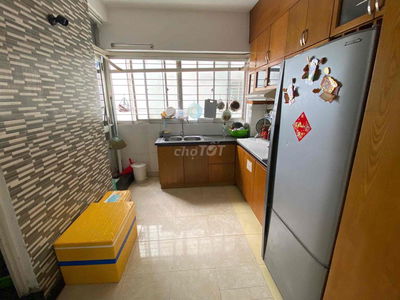 Cho Thuê Căn Hộ H3 2pn 1wc 10tr/tháng