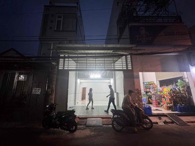 Bán nhà mặt tiền 68m2 , đường số 8 BHHB, giá 4tỷ5 TL