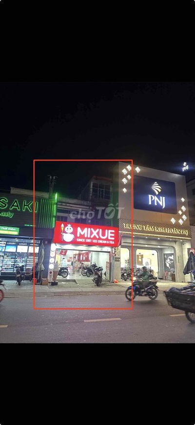 Cho thuê nhà mặt tiền nguyên căn Nguyễn Ảnh Thủ Q12