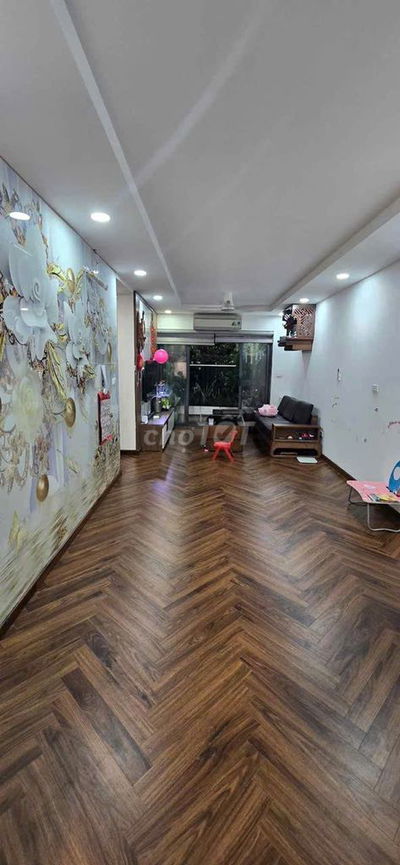Bán căn chung cư Smile Building Nguyễn Cảnh Dị 93m 3PN giá 7,99 tỷ