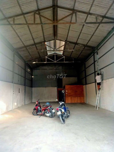 CHO THUÊ XƯỞNG THẠNH XUÂN
