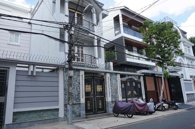 Cho Thuê Biệt Thự KDC Bình Phú Quận 6 [ 8.5m x 25m 3 Tầng ]