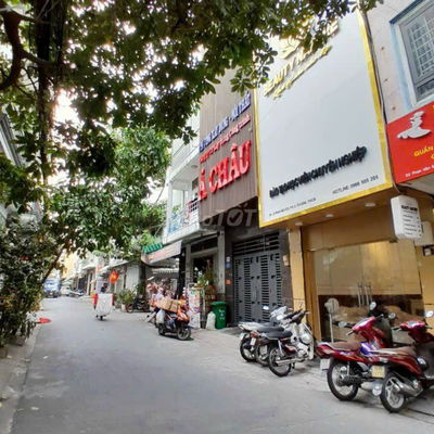Nhà Mặt tiền tuyến Nhà ga T3 khu vực kinh doanh, Văn Phòng