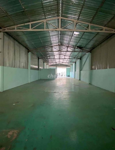 CHO THUÊ KHO 18TRIỆU 10x30m - CÓ VĂN PHÒNG - TRẦN CAO 7m - ĐƯỜNG 10TÂN