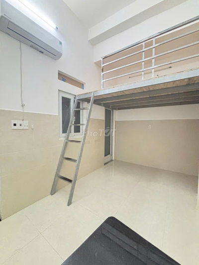 SIÊU PHẨM PHÒNG TRỌ CÓ GÁC MỚI XÂY GẦN VĂN LANG IUH