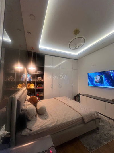 Bán Nhà ở có tiệm Spa cạnh Osimi