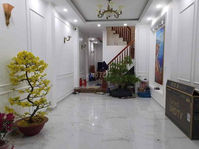 Hẻm thông Ô TÔ Dương Quảng Hàm- Ngay ST Emart- 70m2-4 Tầng