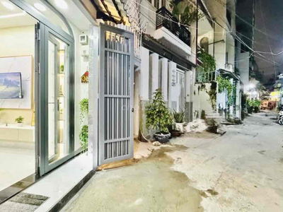 Nhà mới 27m2 - 2 tầng Nguyễn Thượng Hiền P5, Bình Thạnh - Bán chỉ 5.x💰