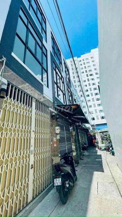 ✅✅✅Cho thuê nhà nguyên căn 4Phòng ngủ hẻm 2581 HTP 6tr