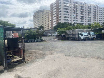 Bán đất mặt tiền kênh Tham Lương (Sau lưng Emart Phan Huy Ích)