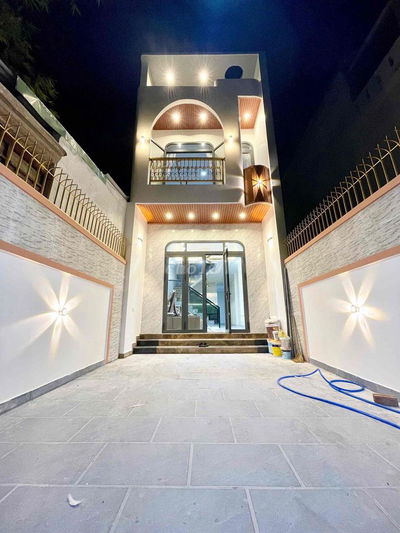 Bán nhà siêu víp ngay chợ nhỏ tân hiệp