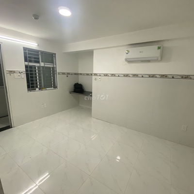Cho Thuê Phòng Trọ Sinh Viên 25m2 , Gần Trường Học Viện Hàng Không