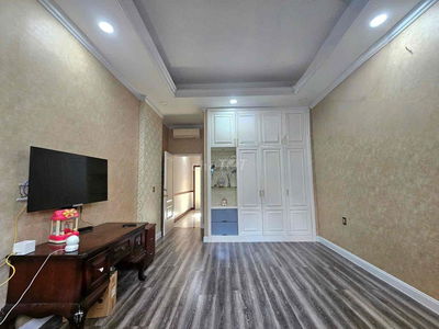 Cho thuê nhà khu D2D, P. Thống Nhất, sẵn nội thất