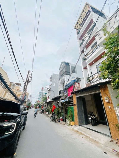 NHÀ HẺM 8M PHƯỜNG BÌNH TRỊ ĐÔNG A,BÌNH TÂN 60M2 5 TẦNG 6TY4