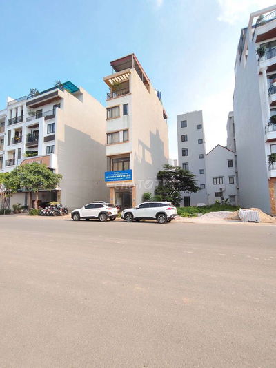 Bán Đất Tái Định Cư Ngọc Thuỵ, View công Viên, Kinh Doanh Đỉnh.