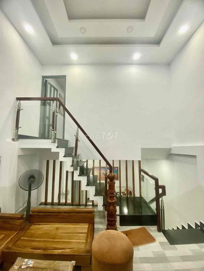 Nhà Shr hiệp thành 06, q12 dt 4.2x12 giá 2ty8