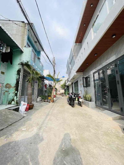 NHÀ ĐẸP PHẠM VĂN CHIÊU, 4,9 TỶ SHR, 42m2, HẺM 4m THÔNG THOÁNG