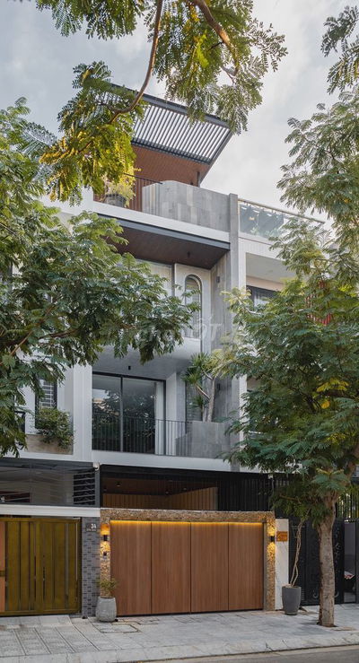 Bán nhà hẻm xe hơi Quận 7 DT 9x17.5m, nhà mới 4 tầng, chỉ 17.3 tỷ