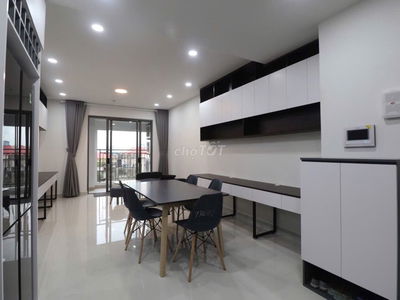 Cho thuê văn phòng officetel tại Saigon Royal, Quận 4 – view Bitexco