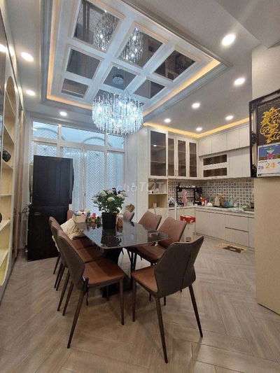 NHÀ PHỐ 3 TẦNG –,4PN 4WC, 82M HUỲNH TẤN PHÁT, TÂN PHÚ, Q7