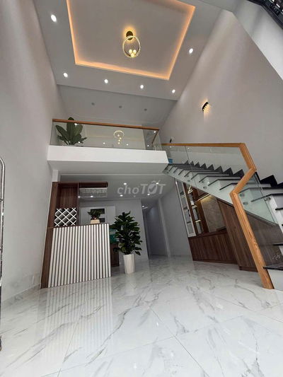 Bán nhà 3PN - Hẻm xe hơi ra Lê Văn Việt chỉ 400m