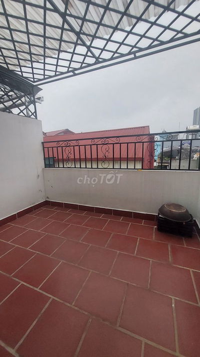 Bán gấp giá rẻ Ngọc Hồi, Vĩnh Khang 52m, 5 tầng, mặt tiền 3.4m, 6.7 tỷ