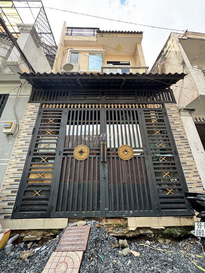 Nhà dòng tiền, 7PN đang thuê full, SHR, hẻm xe hơi ngay chợ Tân Hương