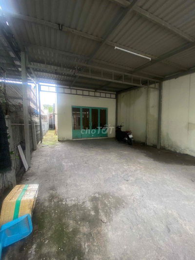Cho thuê nhà làm kho MT đường xe tải thoải mái phường Trường Thọ