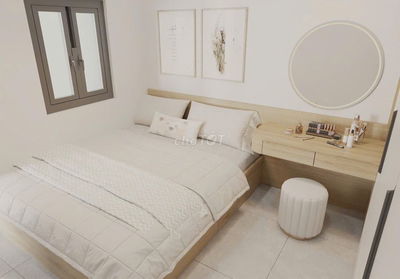 Nhà 2 tầng mới Hòa Xuân, 4 phòng ngủ. Gần Phạm Hùng. Đường 5m5, lề 3m.