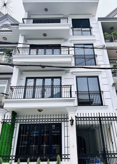 NHÀ ĐƯỜNG HOÀNG VĂN THỤ DIỆN TÍCH: 6X20M TRỆT 3 LẦU CHO THUÊ