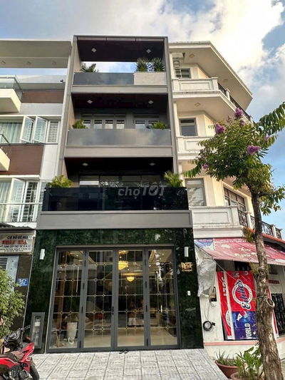 NHÀ HOT MỚI, Cho thuê nhà 222B Huỳnh Văn Bánh, Phú Nhuận.DTSD 400m2