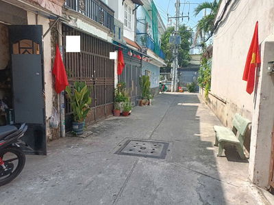 NHÀ  HẼM XE TẢI NGAY TRUNG TÂM PHƯỜNG TÂN HƯNG THUẬN Q.12