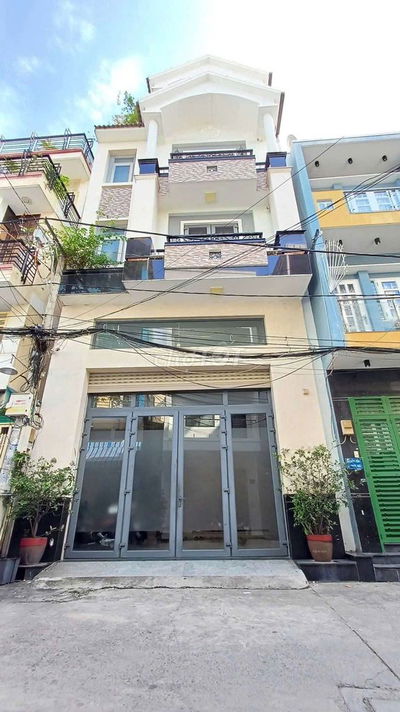 KHU PHAN XÍCH LONG - NGANG 6,5M - 4 TẦNG - SÁT Q1