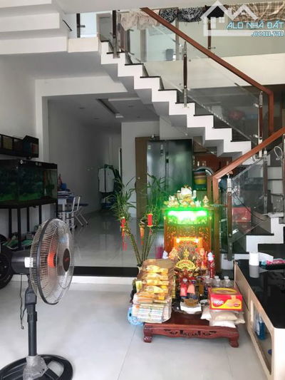 BÁN NHÀ 2 TẦNG MÊ LỆCH – KIỆT Ô TÔ 5M TÔN ĐẢN- kiệt thông 3.x tỷ