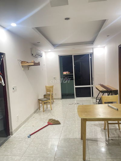Căn hộ 1 pn 50 m2 ngay ngã tư Mk, quận 9