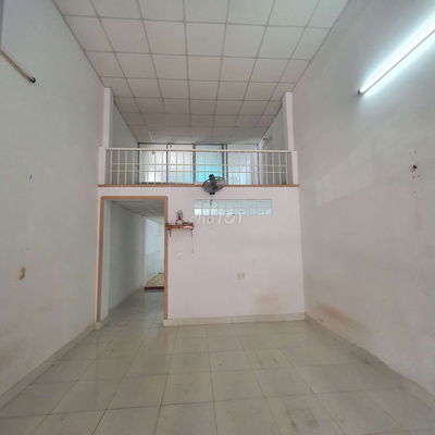 Cho thuê nhà gác lửng mặt tiền Nguyễn Thông 5,5tr