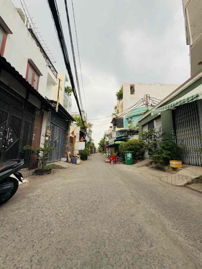 BÁN NHÀ 1/ LÊ VĂN QUỚI 4.6x16m HXH 7M THÔNG 2TẦNG SHR