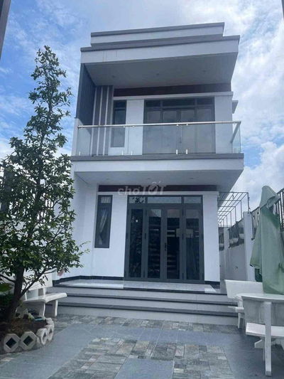 ( Quá rẻ) 𝐍𝐡𝐚̀ 𝐋𝐚̂̀𝐮 Đ𝐞̣𝐩 𝐏𝐡𝐮̛𝐨̛̀𝐧𝐠 𝐌𝐲̃ 𝐏𝐡𝐨𝐧𝐠 đường Ô Tô 7 chỗ