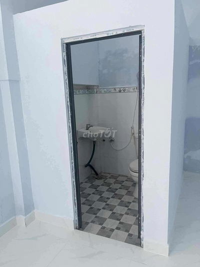 Cho thuê nhà nguyên căn cấp 4 , 1 lầu , 2 lầu ở nhà bè