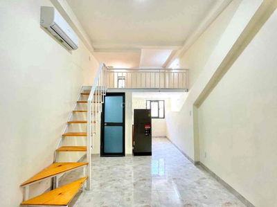 GÁC LỬNG MỚI XÂY - FULL NỘI THẤT NGAY CHỢ HOÀNG HOA THÁM