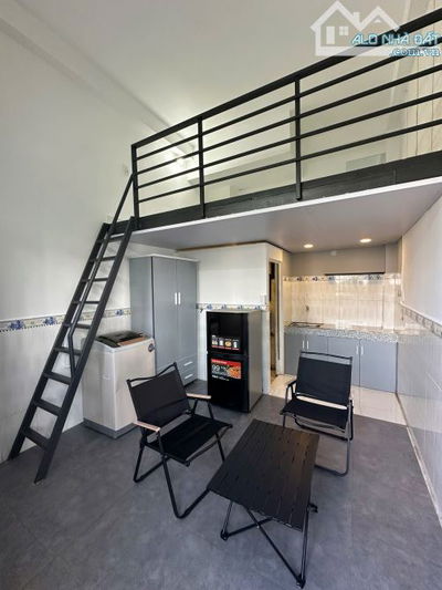 Cho thuê phòng duplex, đường Huỳnh Tấn Phát, Q7, ở 3 người, 3 xe