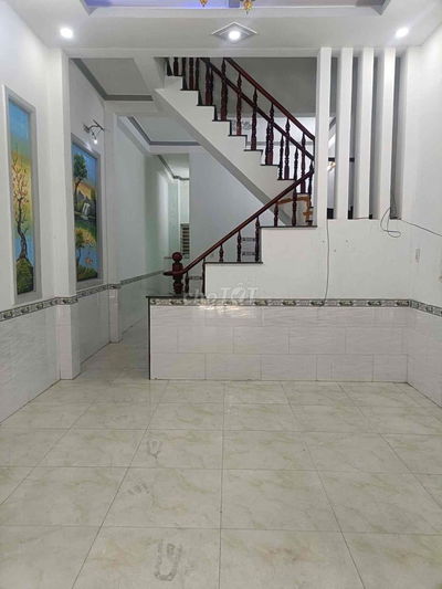 BÁN NHÀ MẶT ĐƯỜNG SỔ HỒNG RIÊNG