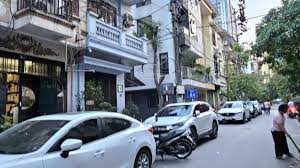 Bán nhà Đầm Trấu, đắc địa, dòng tiền 18tr/tháng tại Đầm Trấu, mặt thoáng trước sau