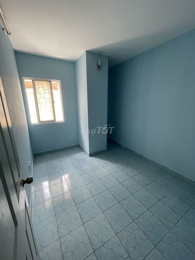 Cần cho thuê căn hộ 203 Nguyễn Trãi, 3pn, 12tr/tháng