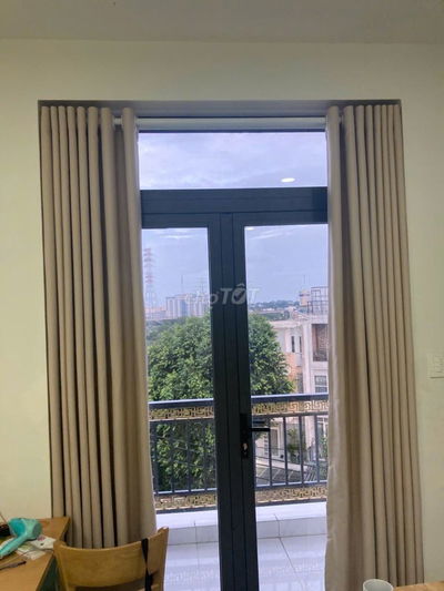 Tìm sv ở ghép phòng 45m2, full nội thất, gần SPKT, 1tr7/1 tháng