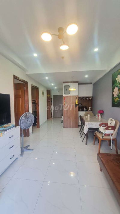 Cần bán CH 65m2 2PN 1WC Saigon South Residences view đẹp