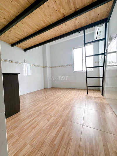 PHÒNG TRỌ 20m2  ĐƯỜNG 59 GÒ VẤP CÓ MÁY LẠNH CỬA SỔ TRỜI