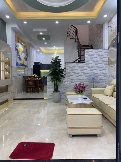 CẦN TIỀN BÁN GẤP NHÀ NGAY CHỢ THẠCH ĐÀ,DT:4,5x14,5m. 4PN4WC.GIÁ 5TỶ950